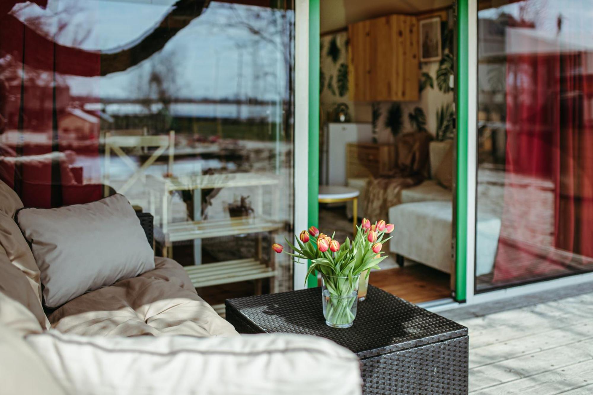 Herbals - Tree&Lake Houses With Bath, Sauna, Bikes, Motorboat Mielno  Szoba fotó
